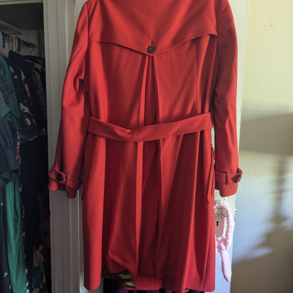 Hugo Boss red wool winter coat 12 NWOT - Picture 2 of 6